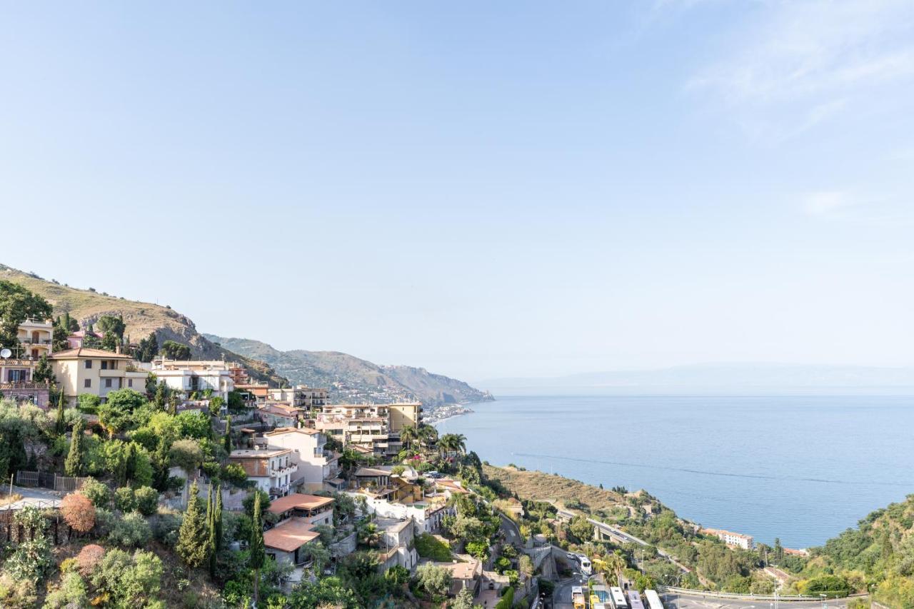 Calipso Big Apt With Sea View, Parking & Pool Taormina Exterior photo